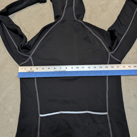 Nike Sphere Thermal Women's M Running Hoodie Black Thumb Holes - Picture 8 of 8